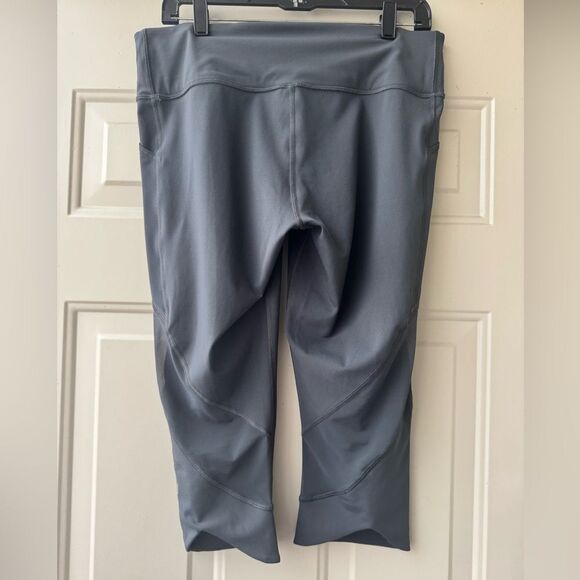 Lululemon Women Capris Leggings 18,5 in Size 12 - Picture 7 of 14